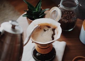Try out these non toxic, plastic free coffee makers
